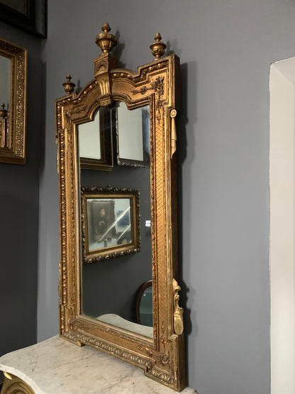 Lustro Ludwik XVI, neoklasycyzm Francja, rzeźbiona rama, złocenia k. XVIII w.