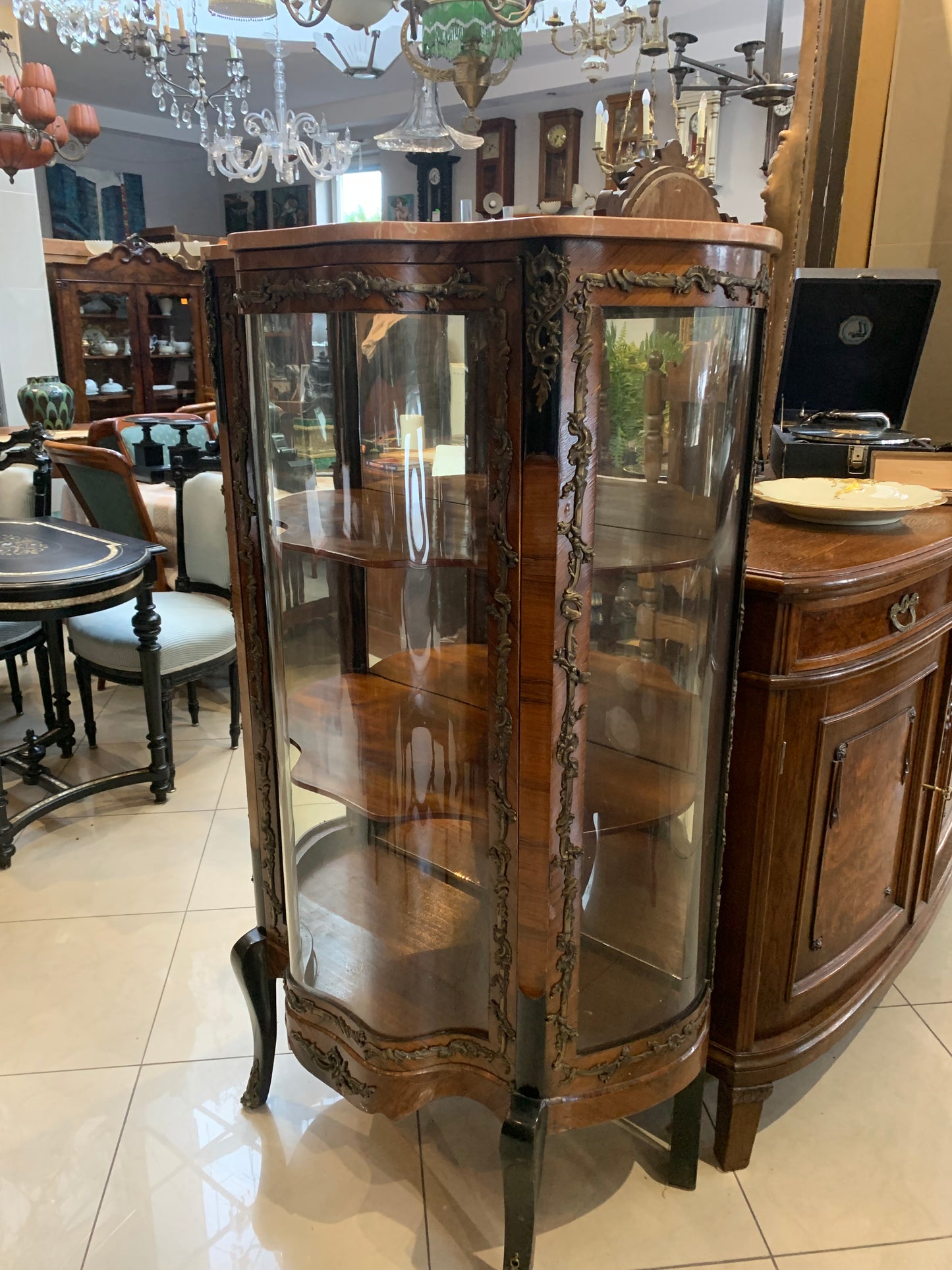 Witryna antyczna  French Kingwood XIX w.