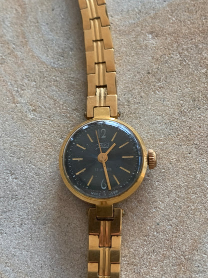 Zegarek damski Zaria, mechaniczny, ZSRR, lata 60-te