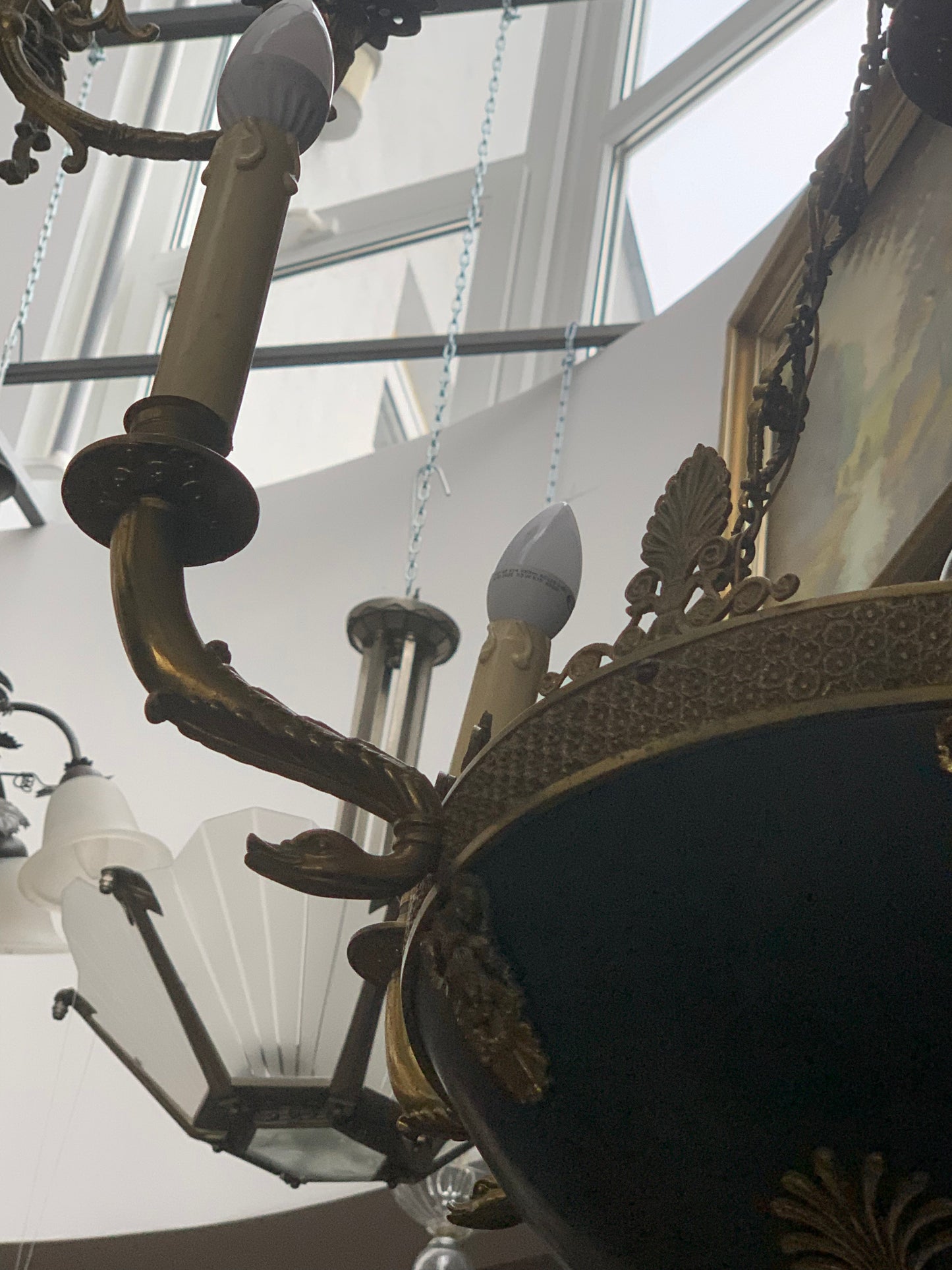 Żyrandol secesyjny, mosiądz, świece