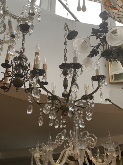 Żyrandol, mosiądz, kryształki fazowane