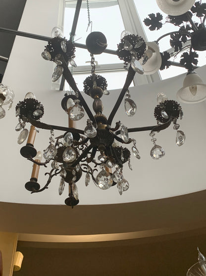 Żyrandol, mosiądz, kryształki fazowane