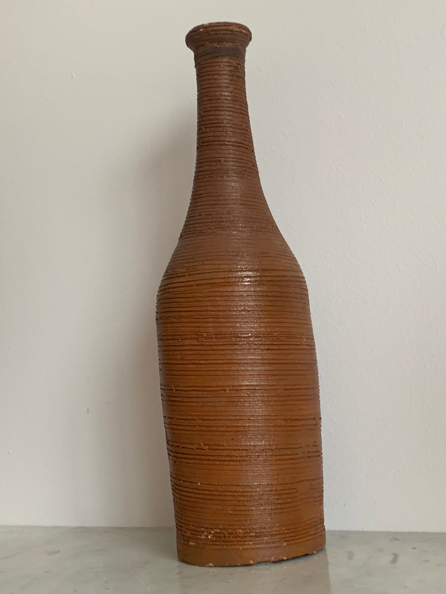 Ceramic vase