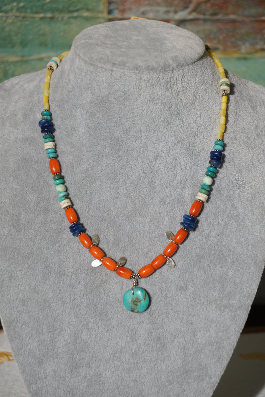 Naszyjnik turkus, koral, lapis lazuli, muszla, srebro 925