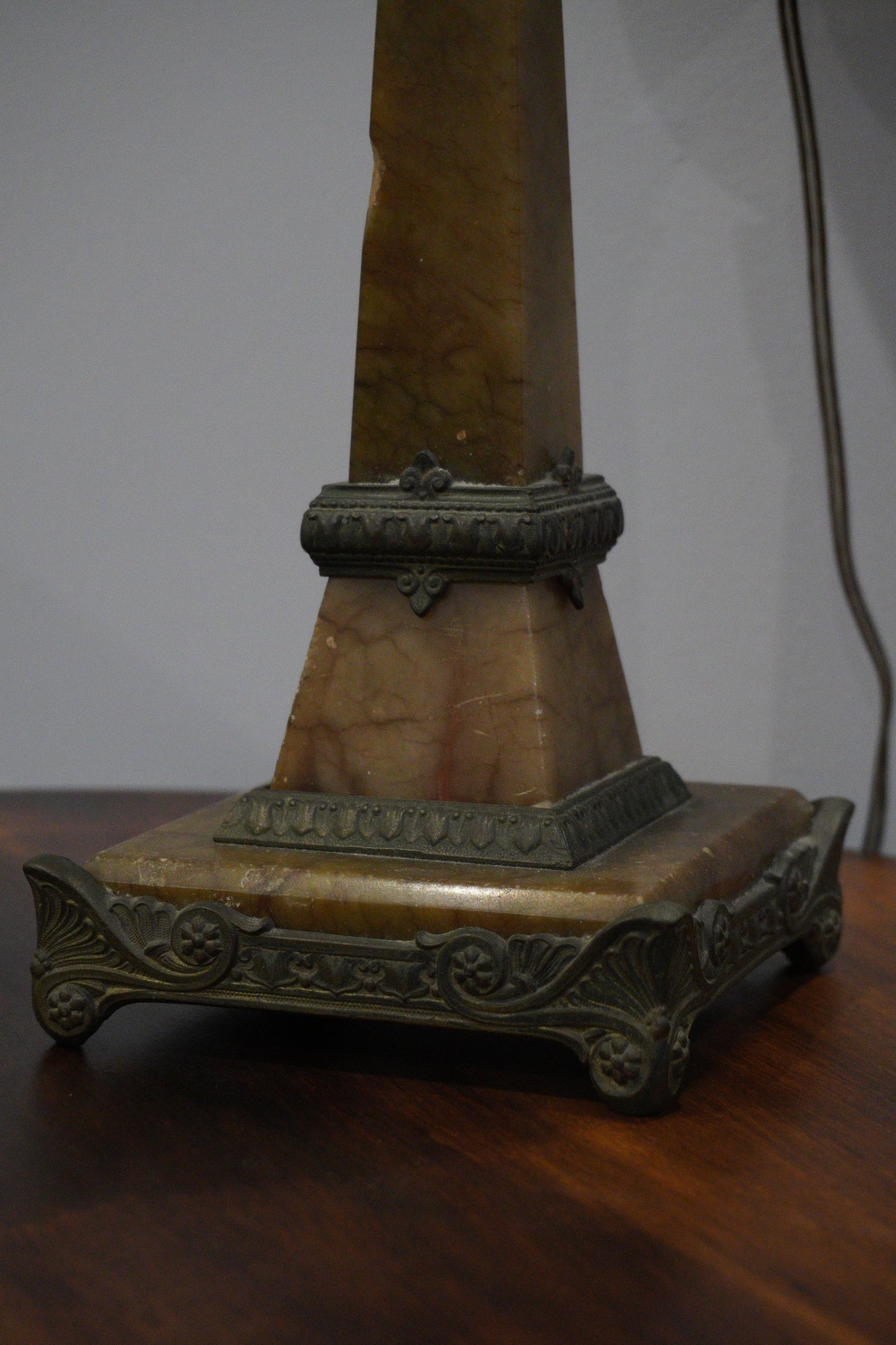 Lampa naftowa, kolumnowa, secesja