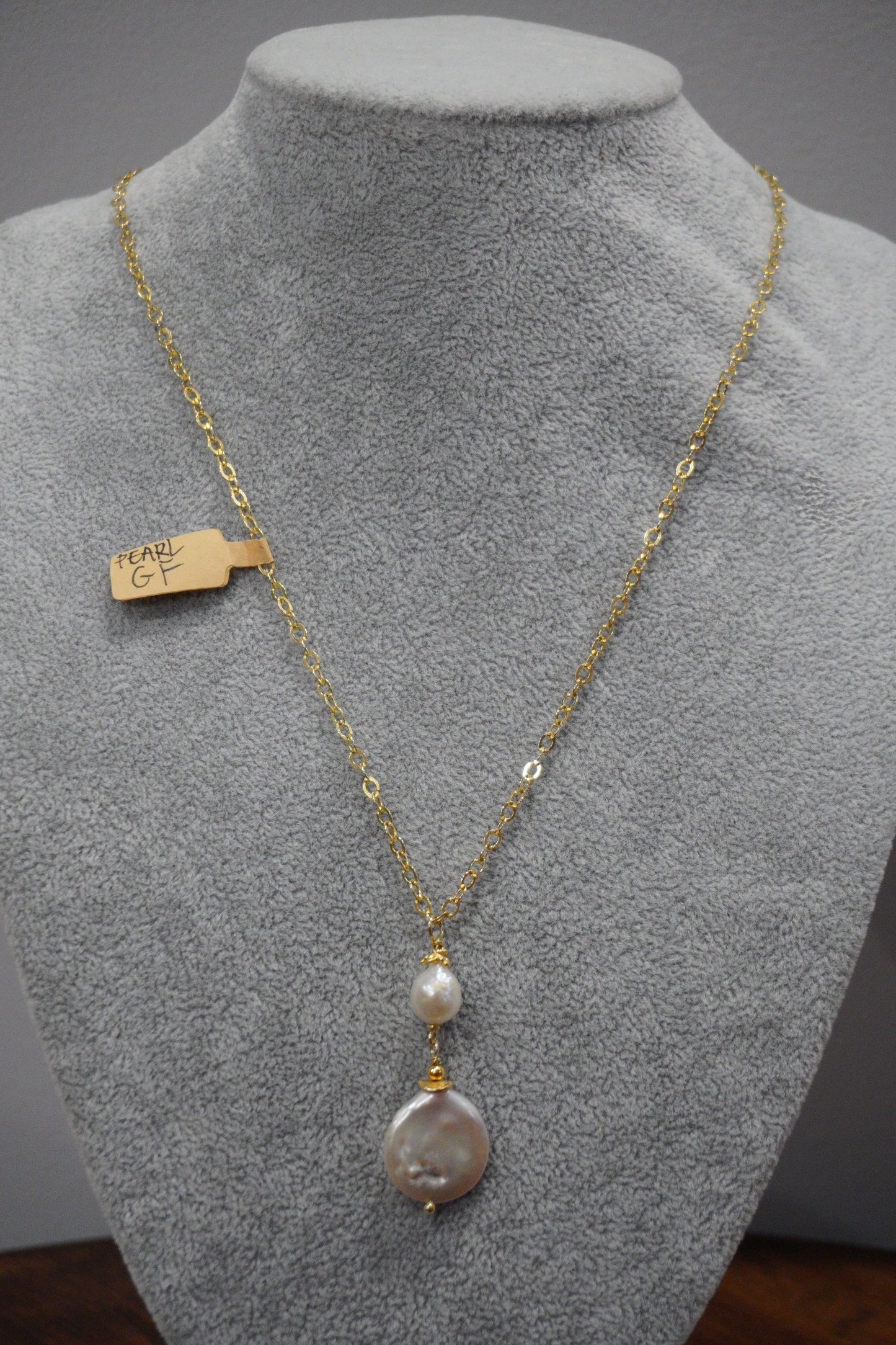 Naszyjnik, perła hodowlana na łańcuszku, srebro pozłacane