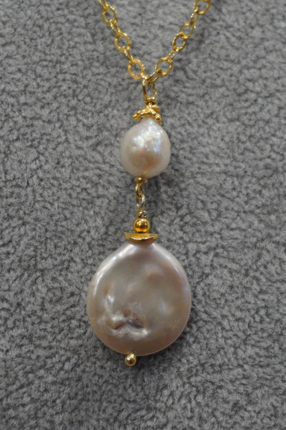 Naszyjnik, perła hodowlana na łańcuszku, srebro pozłacane