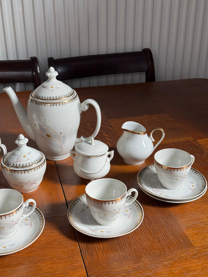 Tea set, porcelain, gold-plated