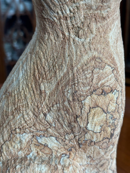 Rzeźba kota, piaskowiec